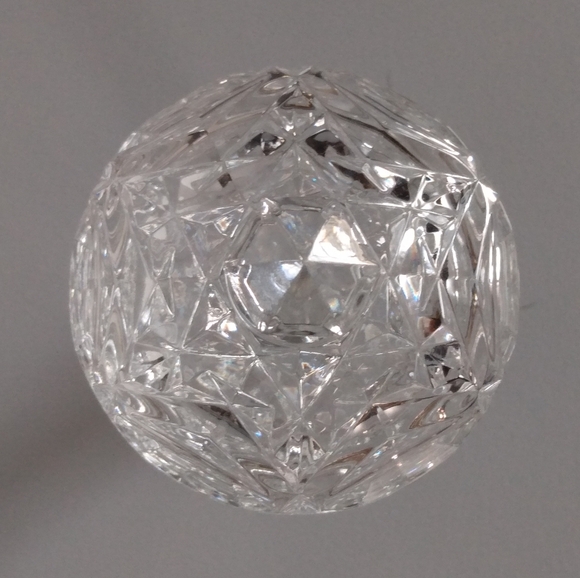 Mini Vintage Crystal Bowl - Picture 4 of 5